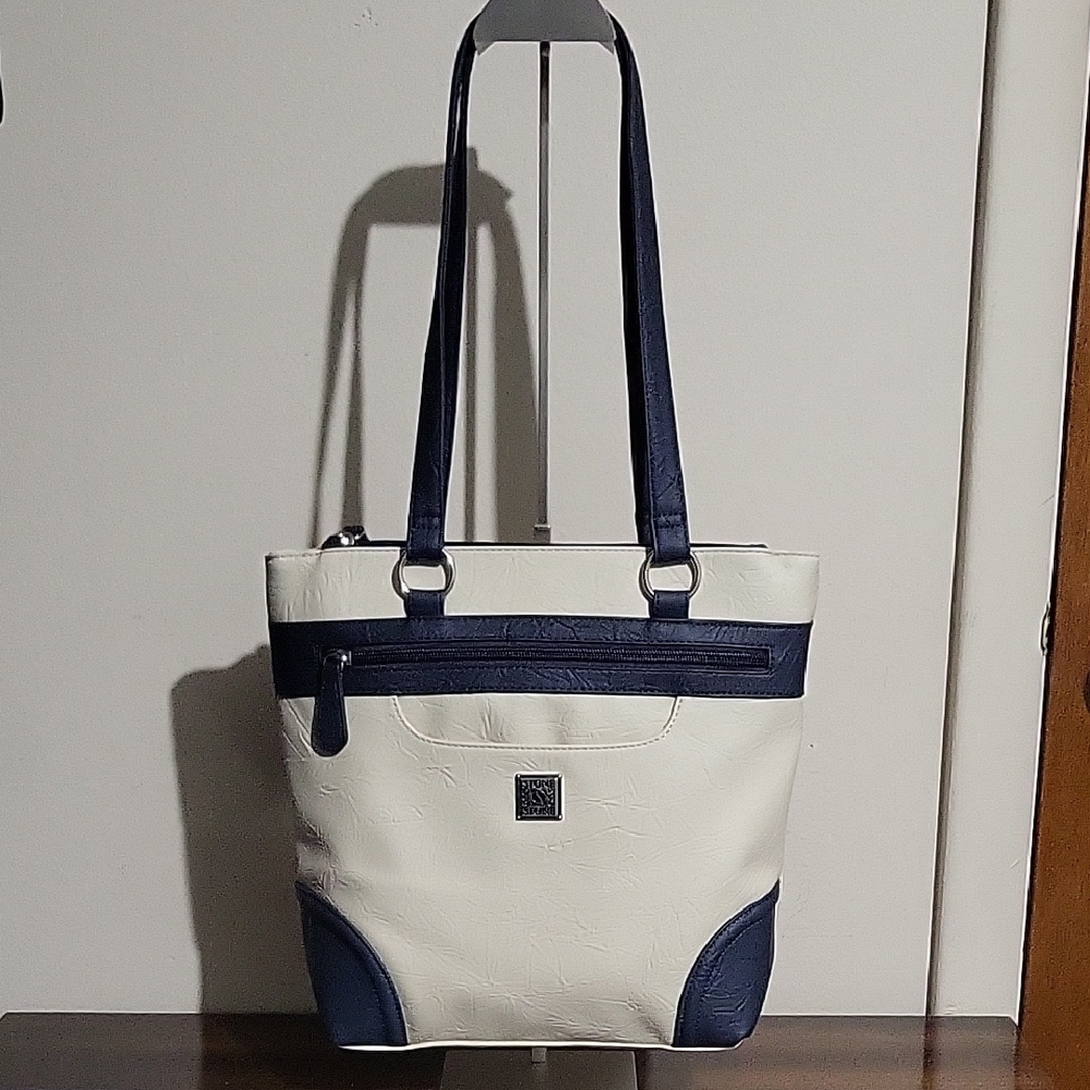 NWOT Stone And Company Elegant White Blue Leather Crossbody Bag